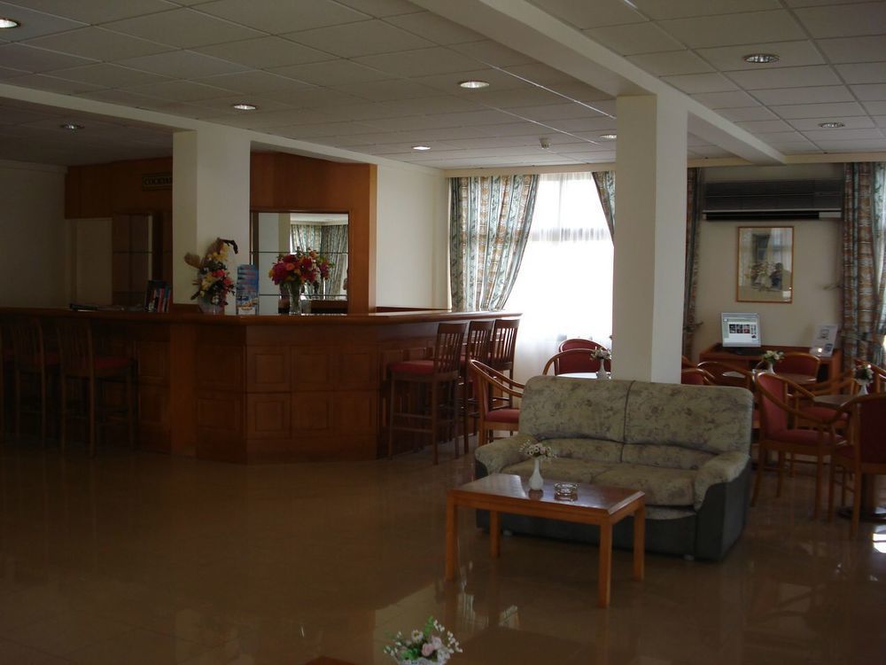 Harry'S Hotel 普罗塔拉斯 外观 照片